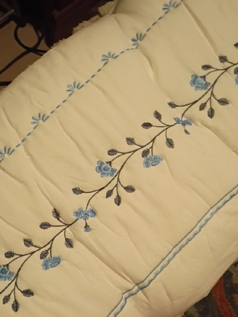 King Size Embroidered Floral Comforter in Cream and Blue